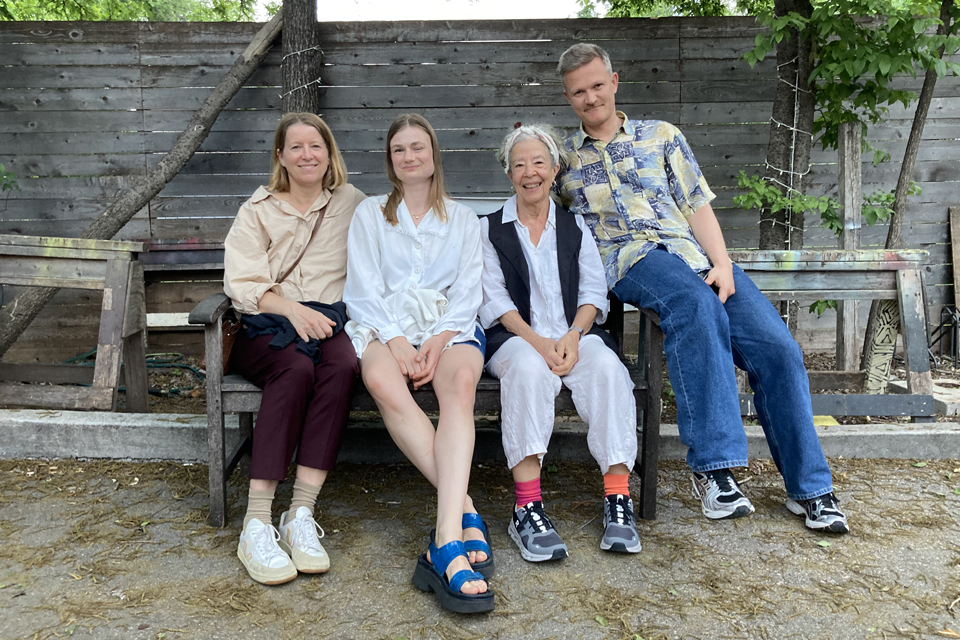 Fv: Gry Kipperberg, Ingrid Haakstad, Deborah Hay og Geir Hytten i Austin , Texas.