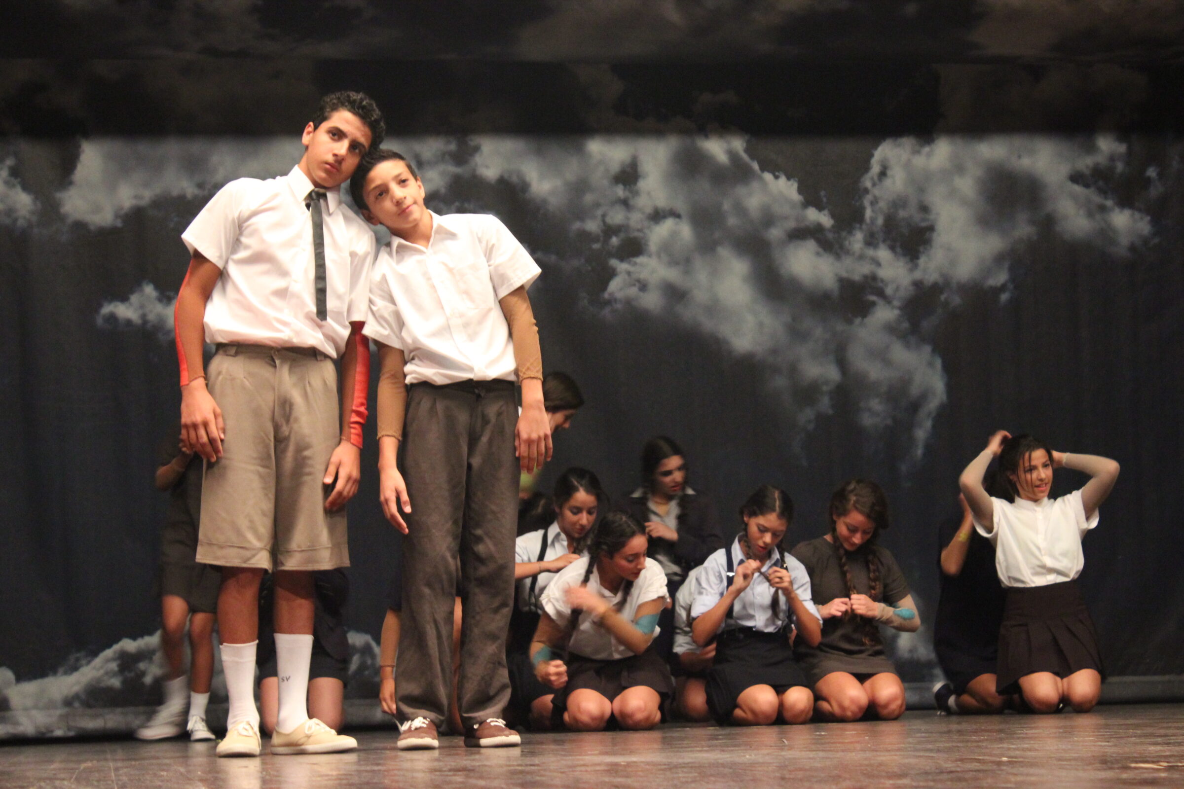 Sugar of Spring - Sareyyet Ramallah Dance Company og Centre de Developpement Choregraphique (CDC) Toulouse – France.