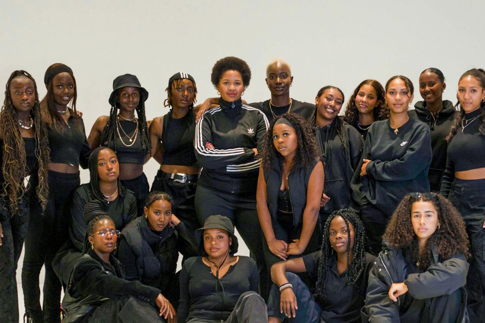 Dansekollektivet B16. Foto: McKenzie Price