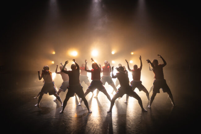Kull 25 dansekunst jazzdans, koreograf: Tharan Refvem. Foto: Antero Hein.